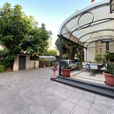 Villa Luigi XVI Taranto Eksteriør billede