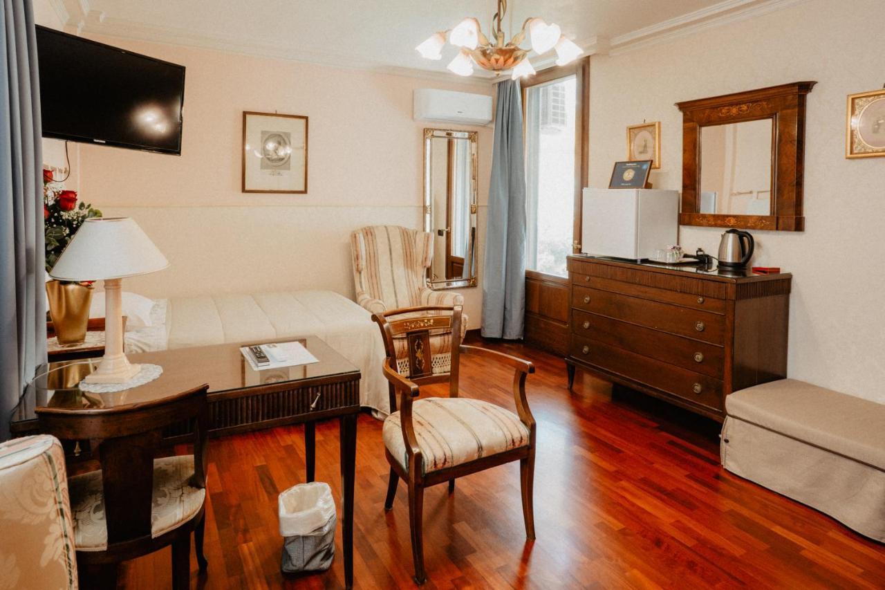 Villa Luigi XVI Taranto Eksteriør billede