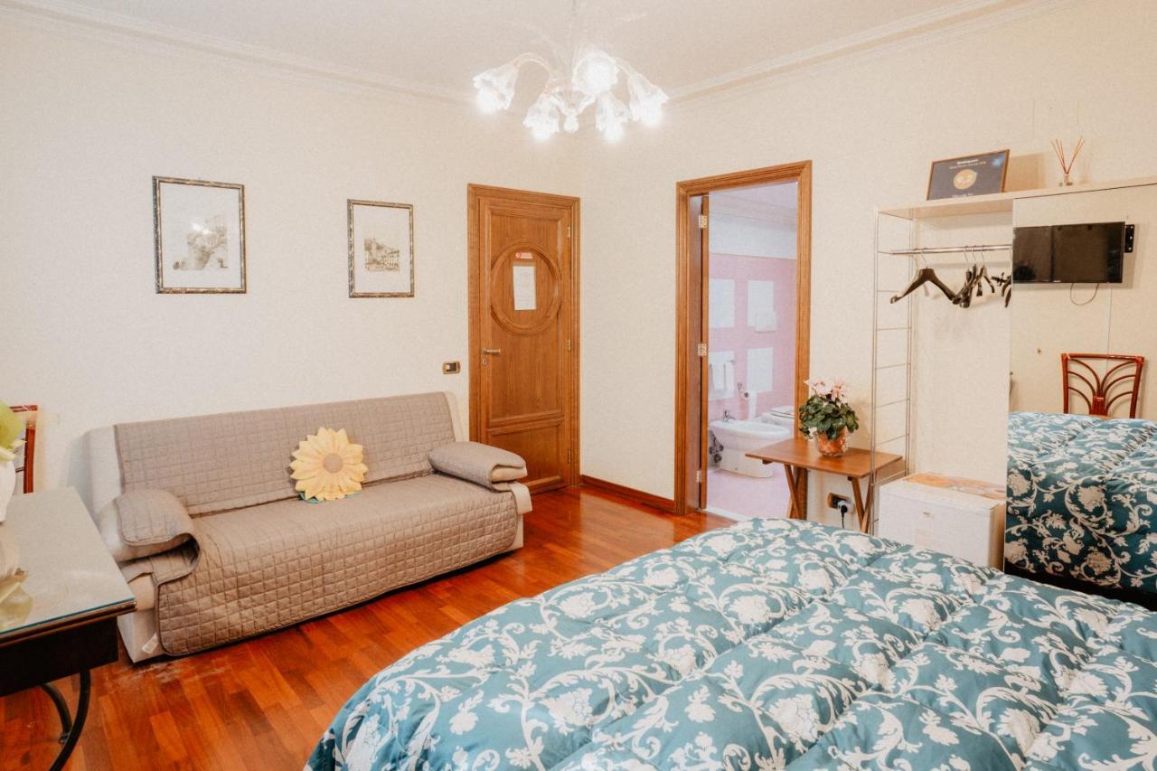 Villa Luigi XVI Taranto Eksteriør billede